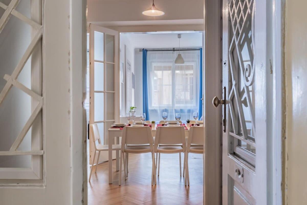 Home Away From Home In The Center Budapest Eksteriør billede